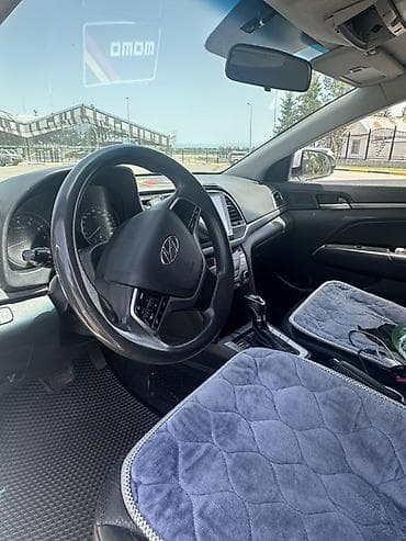 tir: Hyundai Elantra: 2018 г., 1.6 л, Автомат, Бензин, Седан — 5