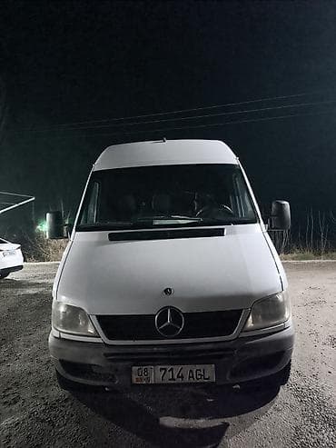 bwm e 34: Продаётся цельнометаллический фургон белого цвета (длинная база — 6