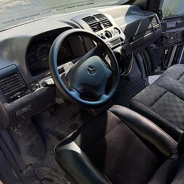 Скупка авто: Mercedes-Benz Vito: 2003 г., 2.2 л, Механика, Дизель, Минивэн — 5