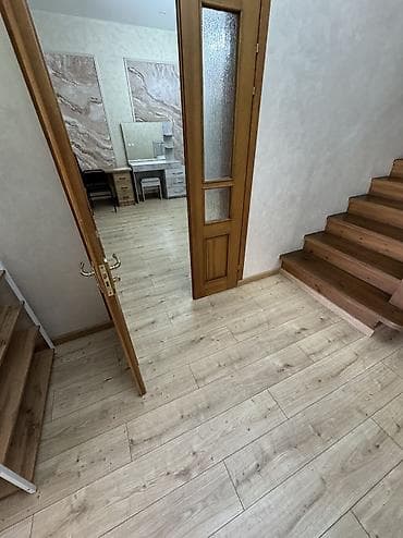 Дома: 550 м², 9 комнат, Амбарная, Балкон застеклен, Утепленный — 6