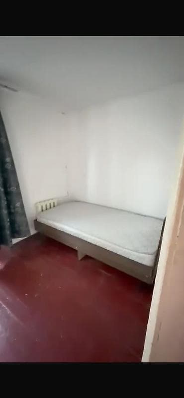 4: 🏠 Продаётся 2-комнатная квартира 📍 Район Восток-5 📐 Площадь — 54 м² 🏢 — 1
