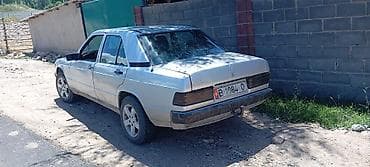 мото 300: Mercedes-Benz 190: 1990 г., 2.9 л, Механика, Дизель, Седан — 6