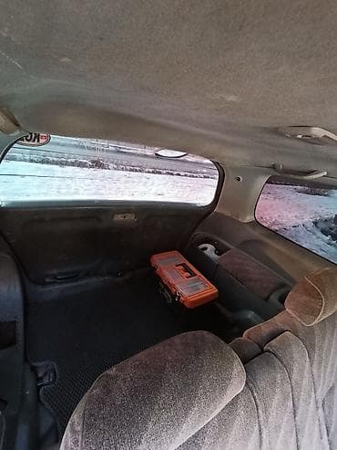 step: Honda Odyssey: 1999 г., 2.3 л, Автомат, Бензин, Минивэн — 8