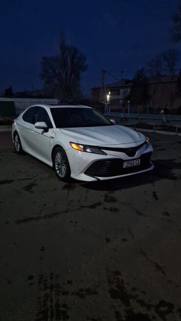 masda demio: Toyota Camry: 2019 г., 2.5 л, Гибрид, Седан — 4