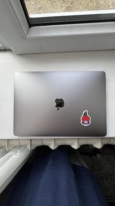 Б/у, Apple M1, ОЗУ, RAM: 8 ГБ