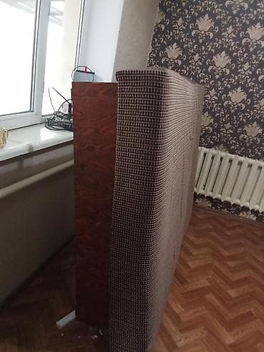 Дивандар: Түз диван, Колдонулган — 1