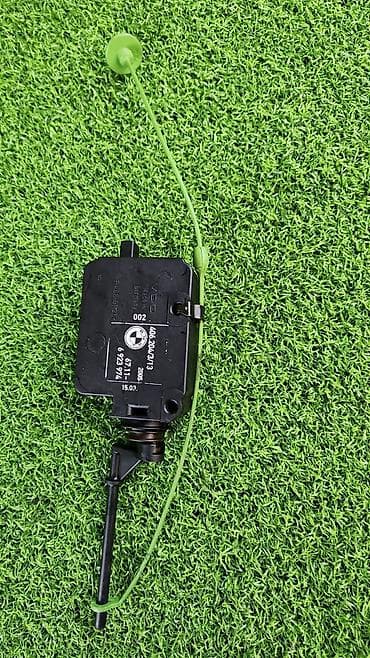 х5: Замок багажника BMW 2004 г., Б/у, Оригинал, Германия — 2