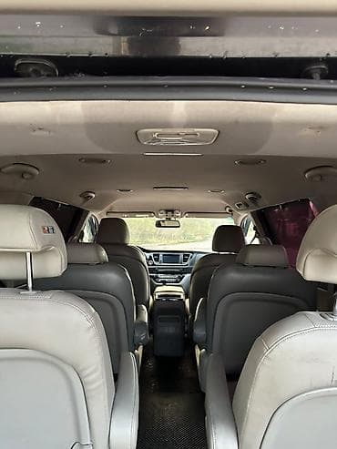 Транспорт: Kia Carnival: 2017 г., 2.2 л, Автомат, Дизель, Минивэн — 4