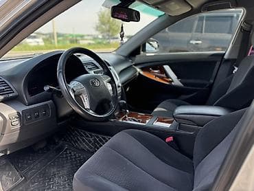 камри 40: Toyota Camry: 2011 г., Седан — 7