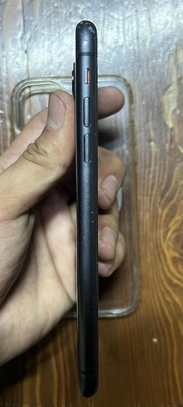 hyperx haste: IPhone 11, Б/у, 128 ГБ, Черный, Чехол, 85 % — 2