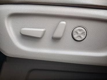 Продажа авто: Kia Carnival: 2020 г., Автомат, Минивэн — 6