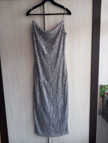 черное короткое платье с открытой спиной: Вечернее платье, Классическое, Полиэстер, Без рукавов, С пайетками, S — 1