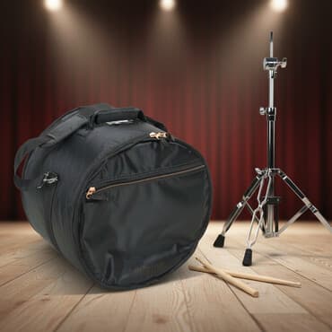 Сумка новая цвет черный,внутри мягкая удобная. Можно использовать