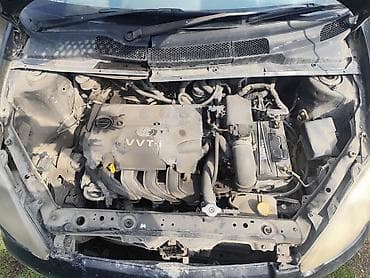 4wd: Toyota Vitz: 2002 г., 1.3 л, Автомат, Бензин, Хэтчбэк — 5