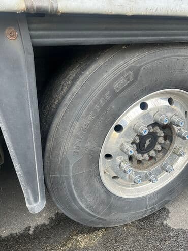 кемпинг дом на колесах: Прицеп, Schmitz Cargobull, Тентованный, от 12 т, Б/у — 8