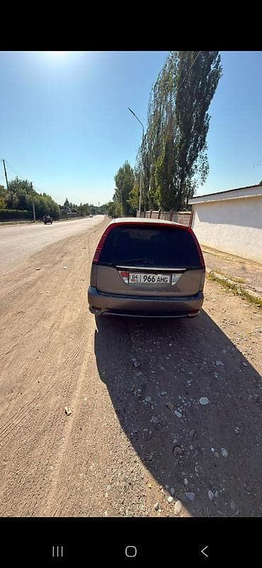 Унаа сатуу: Honda Stream: 2004 г., 2 л, Кол менен иштөөчү, Бензин — 5