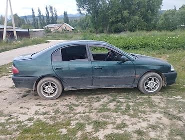 Продажа авто: Toyota Avensis: 2000 г., 2 л, Автомат, Газ, Седан — 4