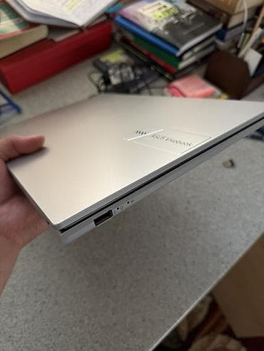 note 21: Ноутбук ASUS VivoBook 14/15 (серебристый) - Процессор: Intel Core — 6