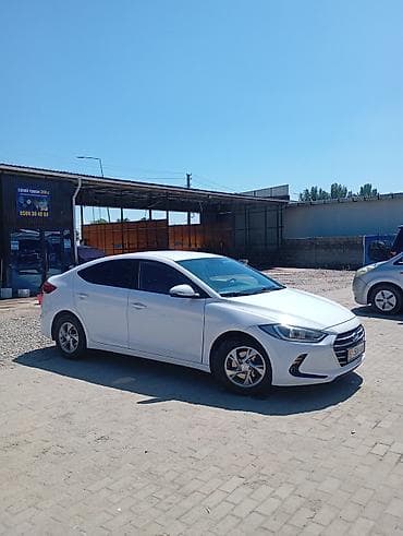 продаю subaru: Hyundai Avante: 2018 г., 1.6 л, Автомат, Бензин, Седан — 8