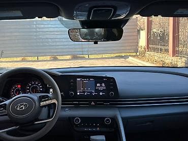 start: Hyundai Elantra: 2022 г., 2 л, Автомат, Бензин, Седан — 4