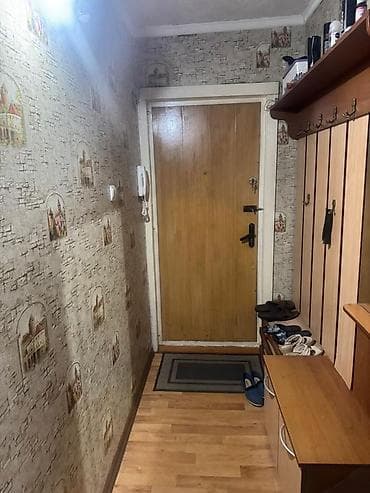 4: 3 комнаты, 58 м², 104 серия, 4 этаж, Старый ремонт — 3
