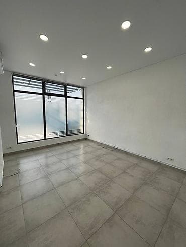 комната кудайберген: Кеңселерди ижаралоо, 123 м², Бизнес борборунда, Жабдуулары менен, Өзүнчө ашканасы менен, Өзүнчө кире бериши менен — 3