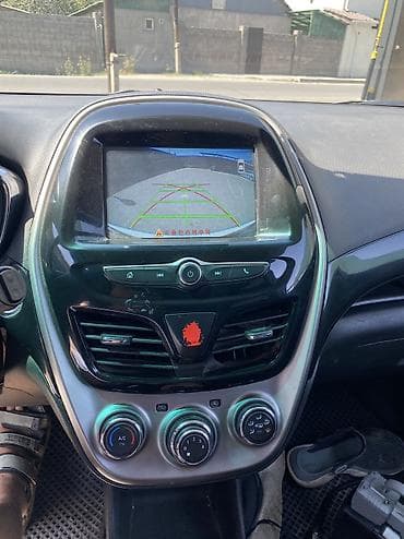 водный мотоцикл: Chevrolet Spark: 2016 г., 1 л, Вариатор, Бензин, Хэтчбэк — 8