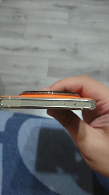 iphone plus: Vivo X100 Ultra, Б/у, 256 ГБ, цвет - Оранжевый, 1 SIM — 7