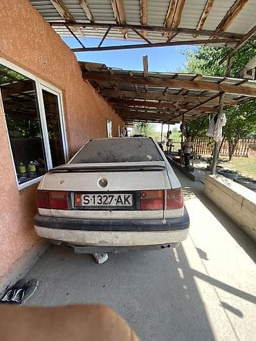 вентилятор на спринтер: Volkswagen Vento: 1992 г., Механика, Седан — 3
