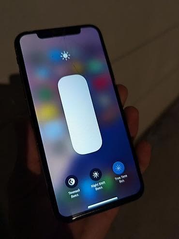iphone 5c: IPhone Xs, Б/у, 256 ГБ, Серебристый, Защитное стекло, Чехол, 80 % — 5