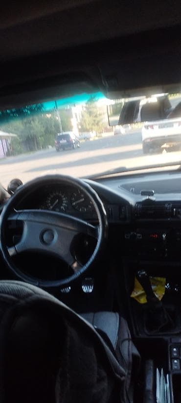 wuling mini ev: BMW 5 series: 1995 г., Седан — 6