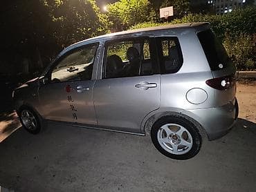 Продажа авто: Mazda Demio: 2004 г., 1.3 л, Автомат, Бензин, Хэтчбэк — 4