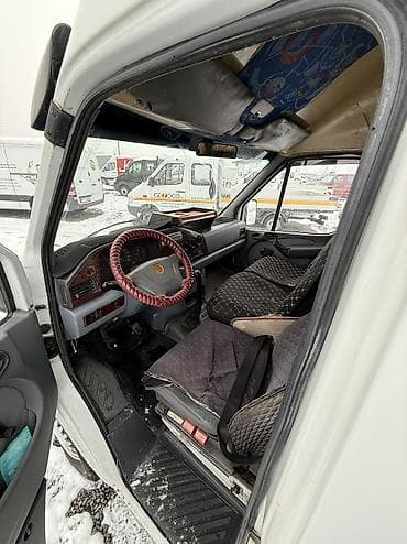 авто грузовые: Легкий грузовик, Mercedes-Benz, Стандарт — 4