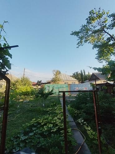 bereke building: 🏡 Продаётся «немецкий» дом в г. Кант ​📍 Адрес: ул. Токтогула — 5