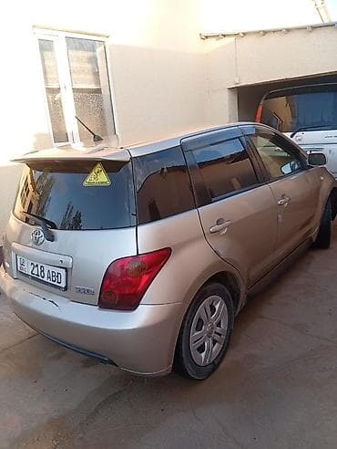 Продажа авто: Toyota Ist: 2002 г., 1.3 л, Автомат, Бензин, Хэтчбэк — 5