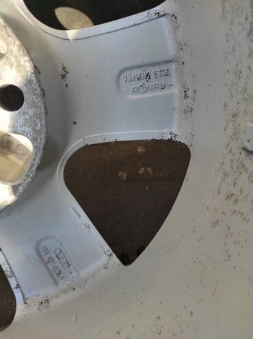 купить летнюю резину на 16 бу: R16 r15. 112.Ауди 1штук — 4