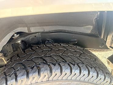 утопленник: Toyota 4Runner: 2020 г., 4 л, Автомат, Бензин — 6