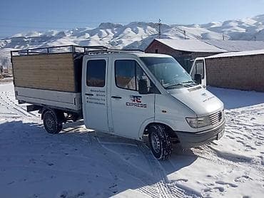 авто наклейка: Грузоперевозки на бортовом малотоннажном грузовике Состояние хорошее — 2