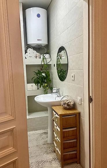 предлогайте варианты: 3 комнаты, 110 м², Элитка, 3 этаж — 6