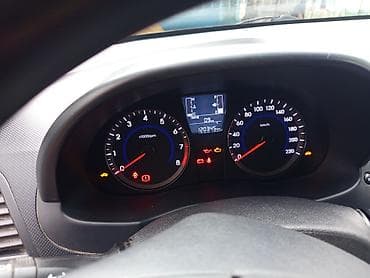 ravon spark: Hyundai Solaris: 2014 г., 1.6 л, Ручные, Бензин, Хэтчбэк — 7