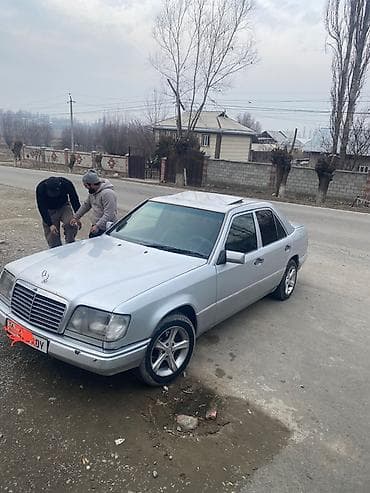 Mercedes-Benz W124: 1995 г., 2 л, Ручные, Бензин, Седан