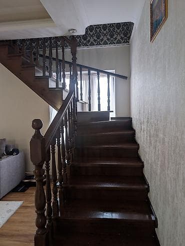 4 bedroom: 200 м², 4 комнаты, Забор, огорожен — 4