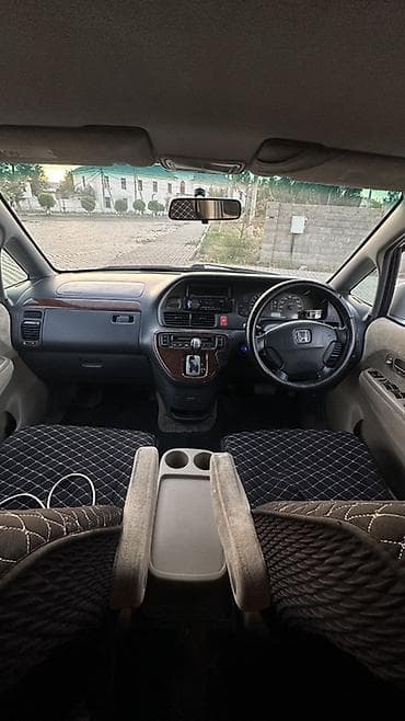 pod: Honda Odyssey: 2000 г., 2.3 л, Автомат, Газ, Минивэн — 8