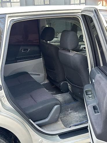 прадо 470: Toyota Opa: 2001 г., 2 л, Автомат, Бензин, Хэтчбэк — 6