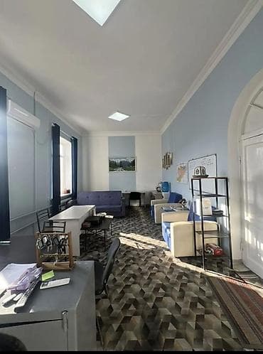 1 кв: Продажа офисов 31 м², С ремонтом, Многоэтажное здание, 3 этаж — 2