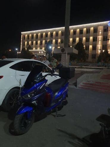 скутер мопед ош: Макси-скутер 150 куб. см, Бензин, Б/у — 2