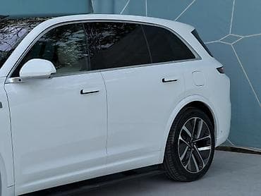 авто холодильник бу: Lixiang L7: 2024 г., 1.5 л, Автомат, Электромобиль, Внедорожник — 3