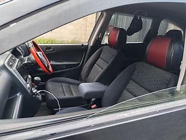 mini coper: Honda Stream: 2004 г., 1.7 л, Автомат, Бензин, Минивэн — 3