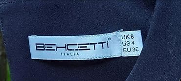 Личные вещи: Топ из неопрена
42-44размер 
 новый 
Италия
Центр — 5