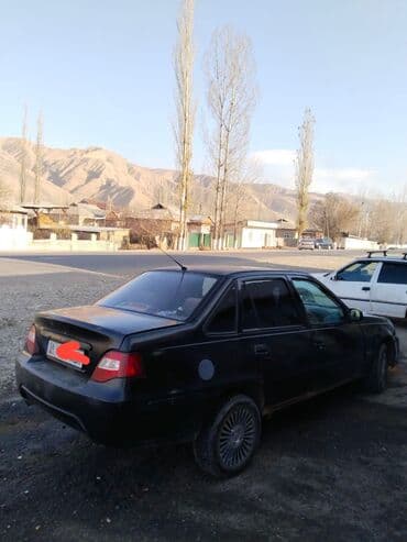 Daewoo Nexia: 2008 г., 1.6 л, Механика, Бензиновая, Седан at lalafo.kg Daewoo Nexia: 2008 г., 1.6 л, Механика, Бензиновая, Седан